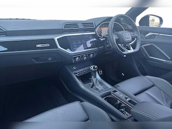 Used Audi Q3 2024 for sale - 79146931: Photo