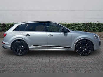 Used Audi Q7 2025 for sale - 78797904: Photo