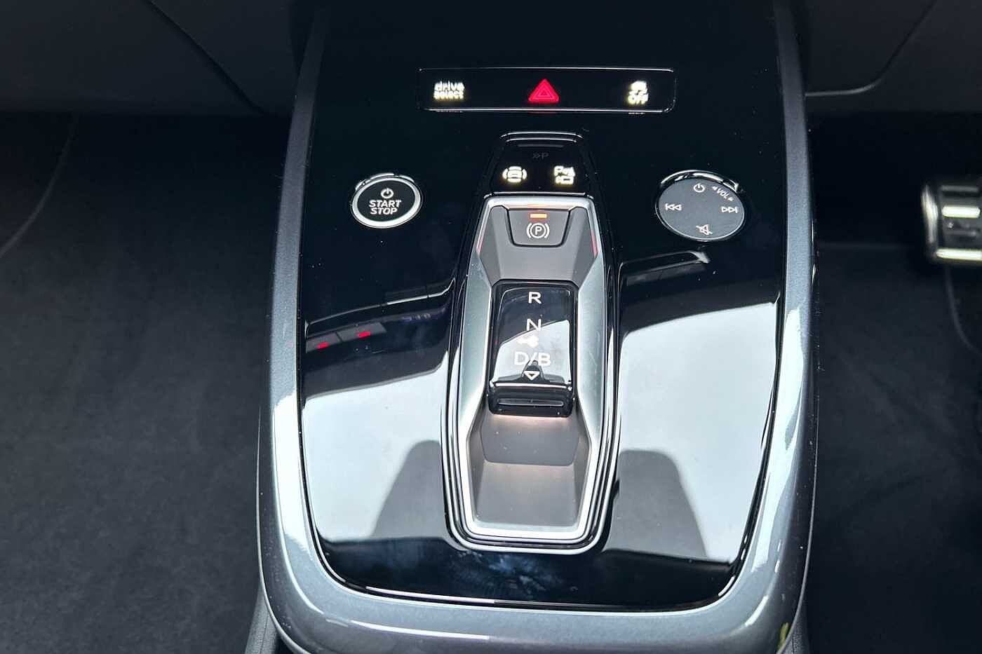 Used Audi Q4 e-tron 2025 for sale - 77176896: Photo 17