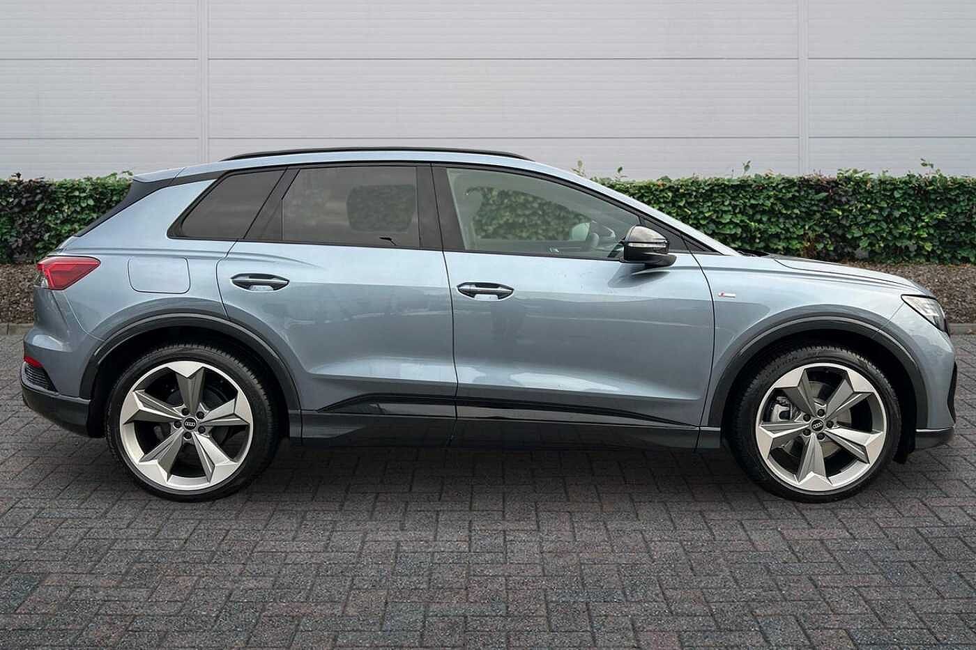 Used Audi Q4 e-tron 2025 for sale - 77176896: Photo 4