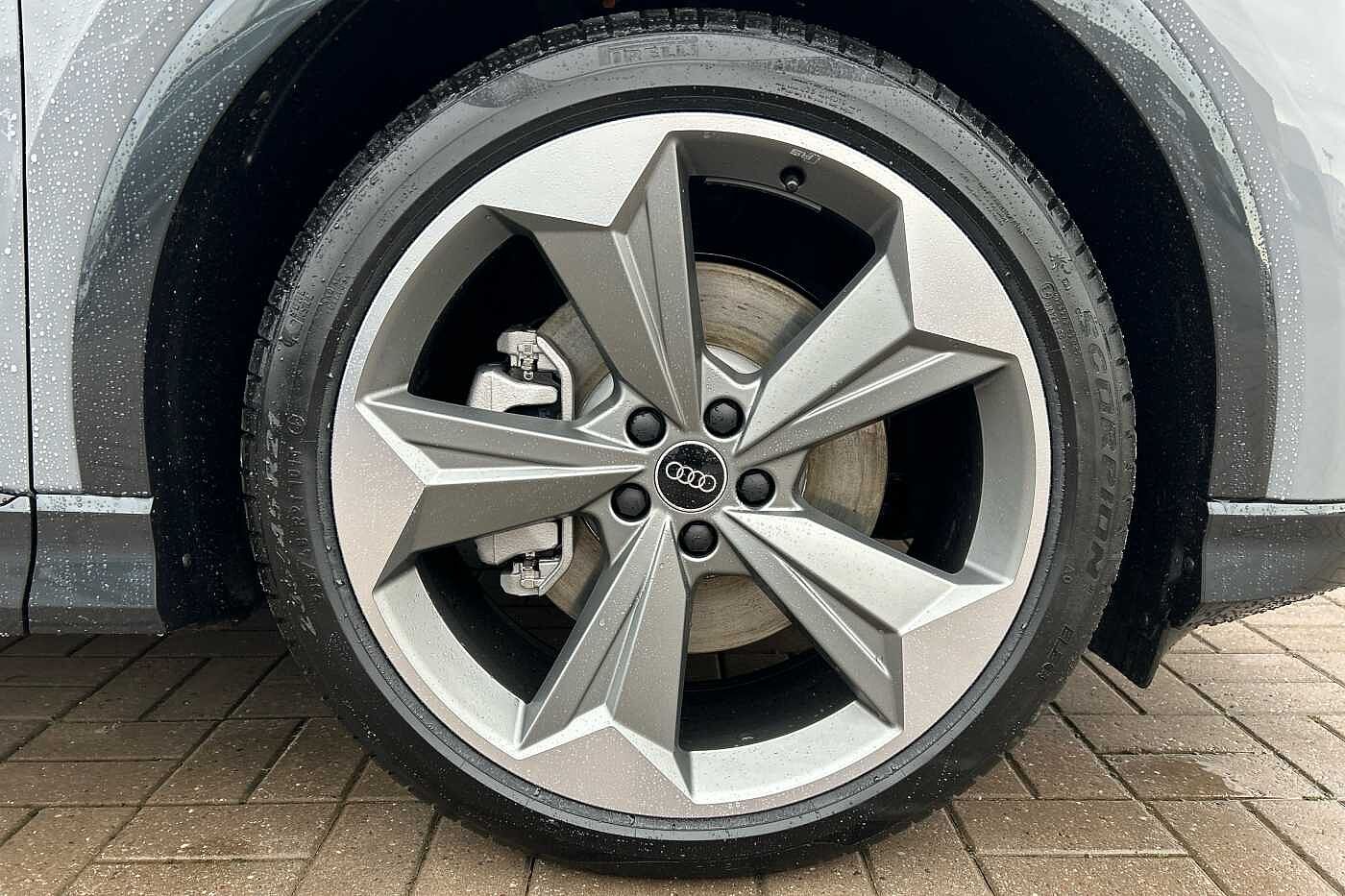 Used Audi Q4 e-tron 2024 for sale - 76111412: Photo 5