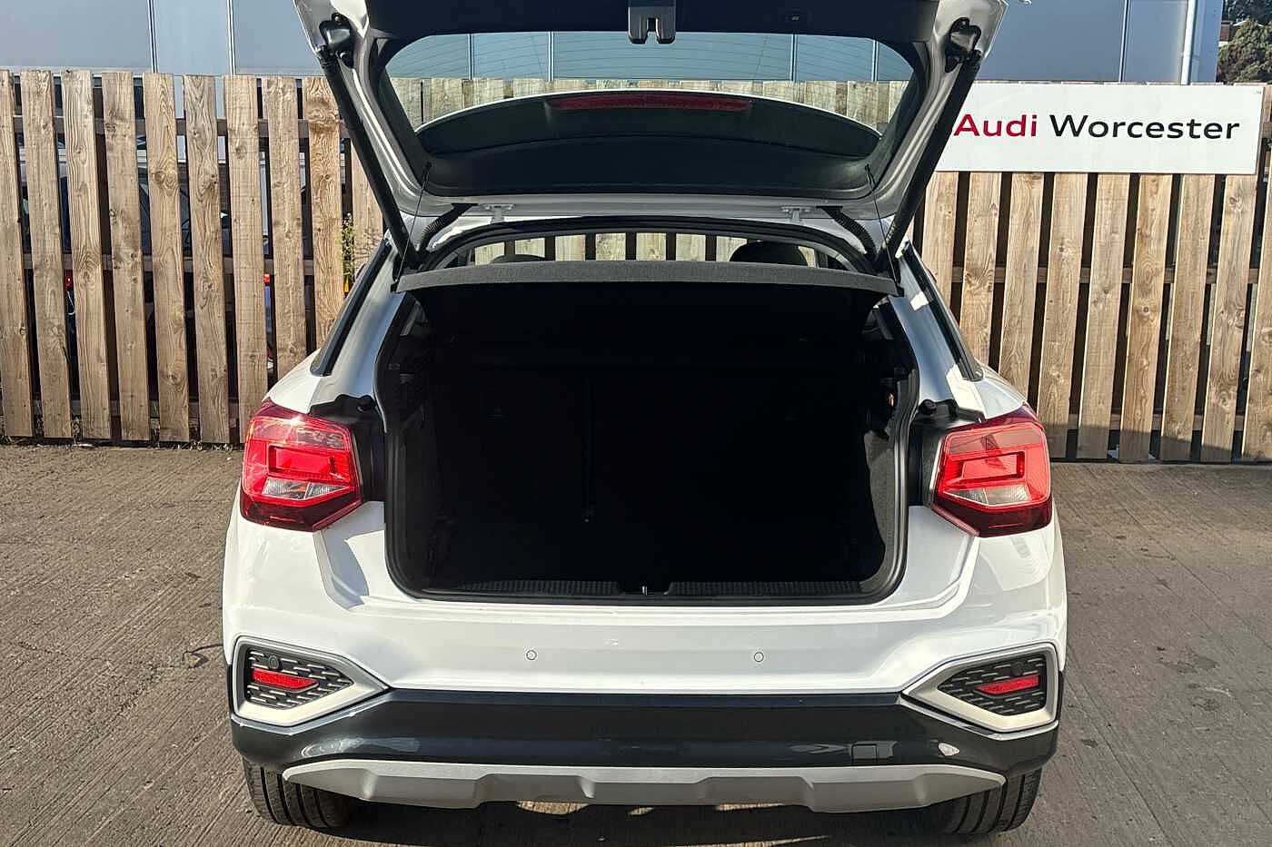 Used Audi Q2 2023 for sale - 76111625: Photo 12