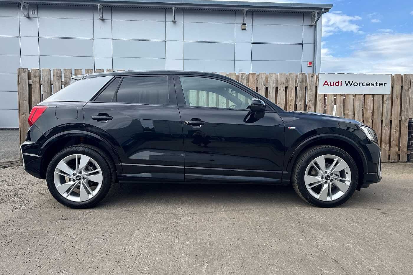 Used Audi Q2 2025 for sale - 77177562: Photo 4