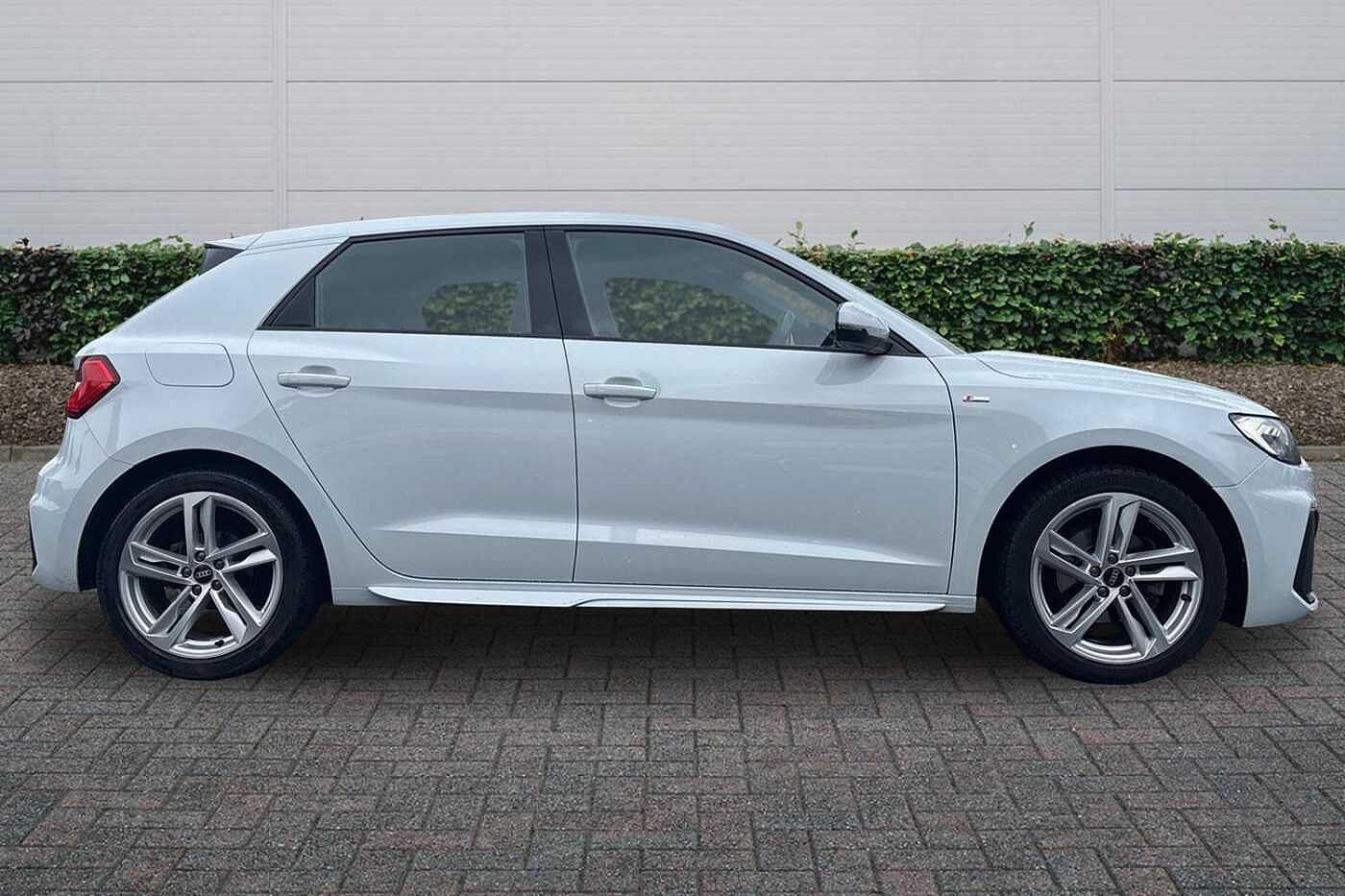 Used Audi A1 2023 for sale - 77177471: Photo 4