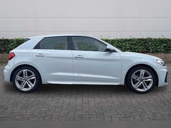 Used Audi A1 2023 for sale - 77177471: Photo