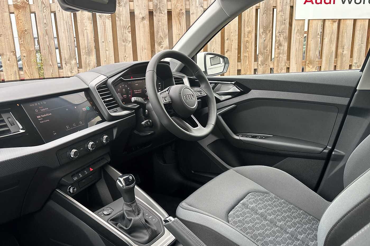 Used Audi A1 2025 for sale - 77176579: Photo 2