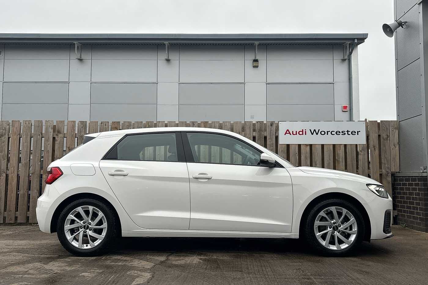 Used Audi A1 2025 for sale - 77176579: Photo 4