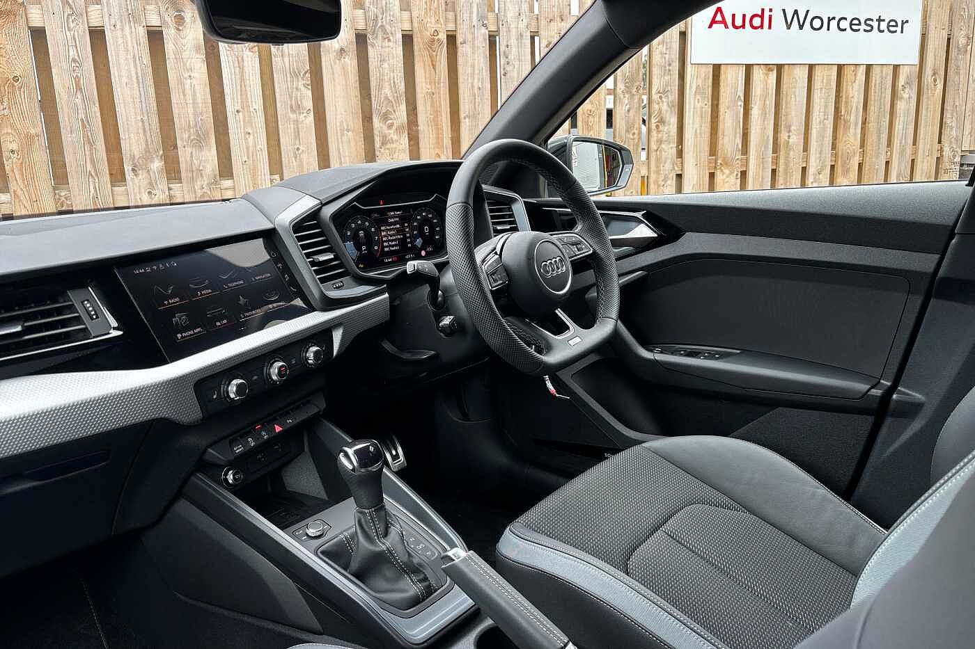 Used Audi A1 2025 for sale - 76110557: Photo 2