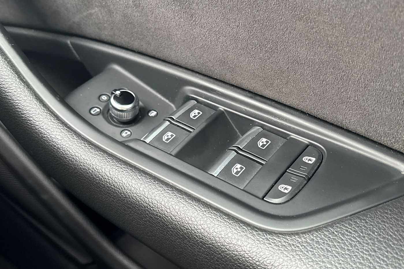 Used Audi A4 2019 for sale - 77725000: Photo 23