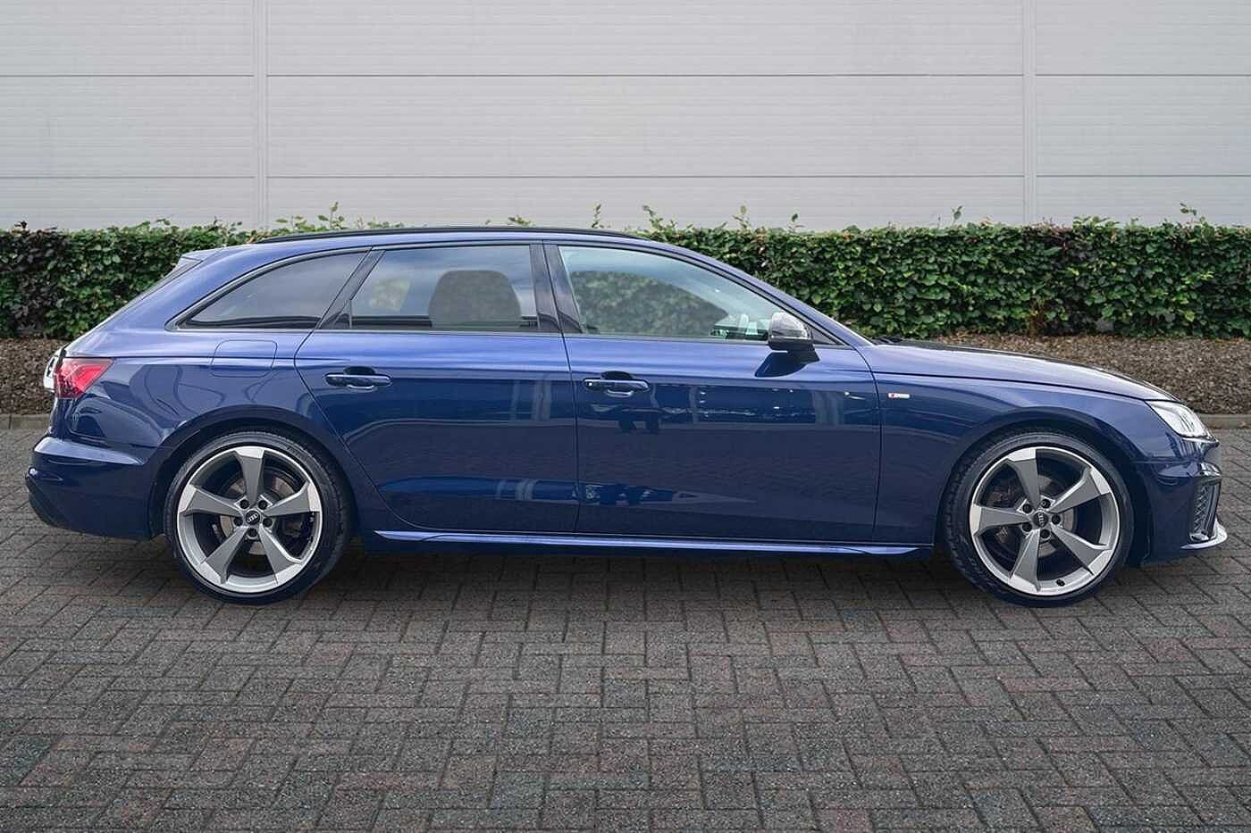 Used Audi A4 2019 for sale - 77725000: Photo 4