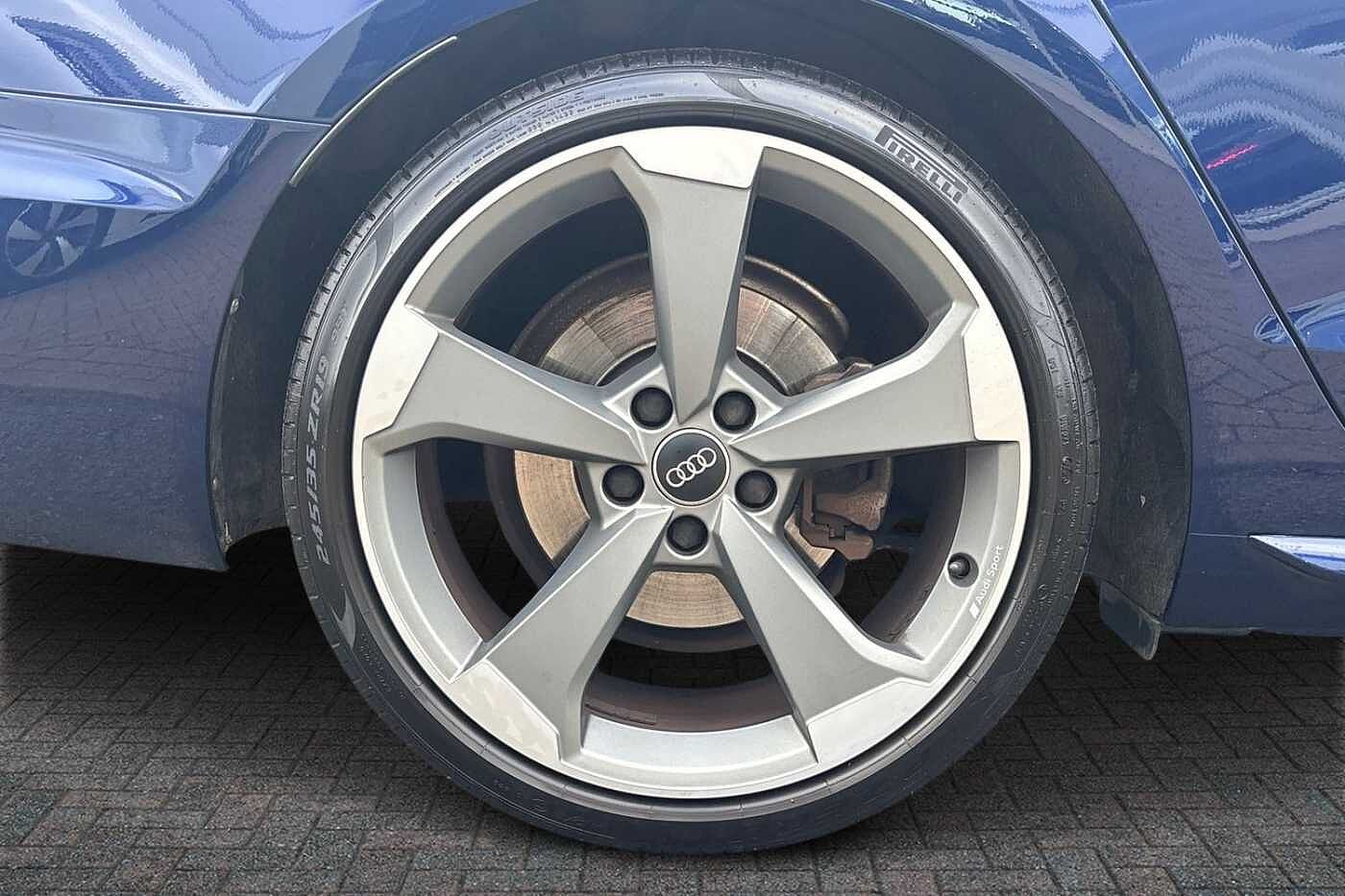 Used Audi A4 2019 for sale - 77725000: Photo 5