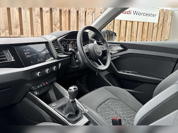 Used Audi A1 2022 for sale - 76110809: Photo 2
