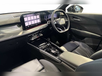 Used Audi Q3 2025 for sale - 77697821: Photo