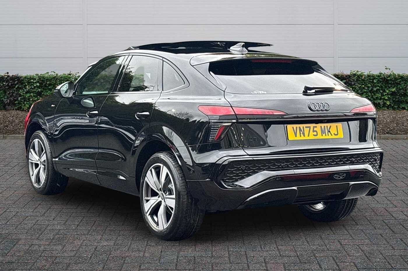 Used Audi Q3 2025 for sale - 77697821: Photo 3