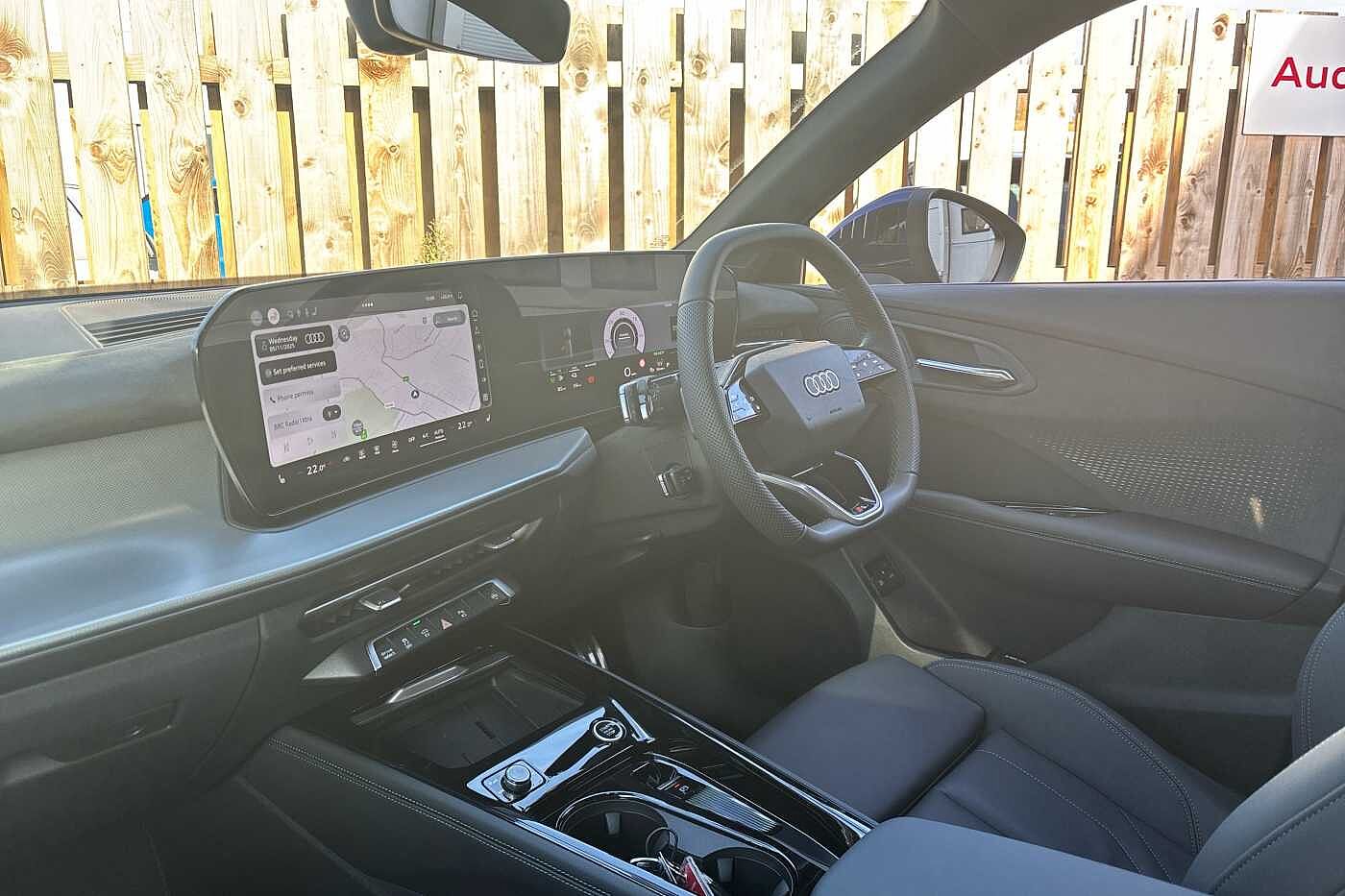 Used Audi Q3 2025 for sale - 76486655: Photo 2