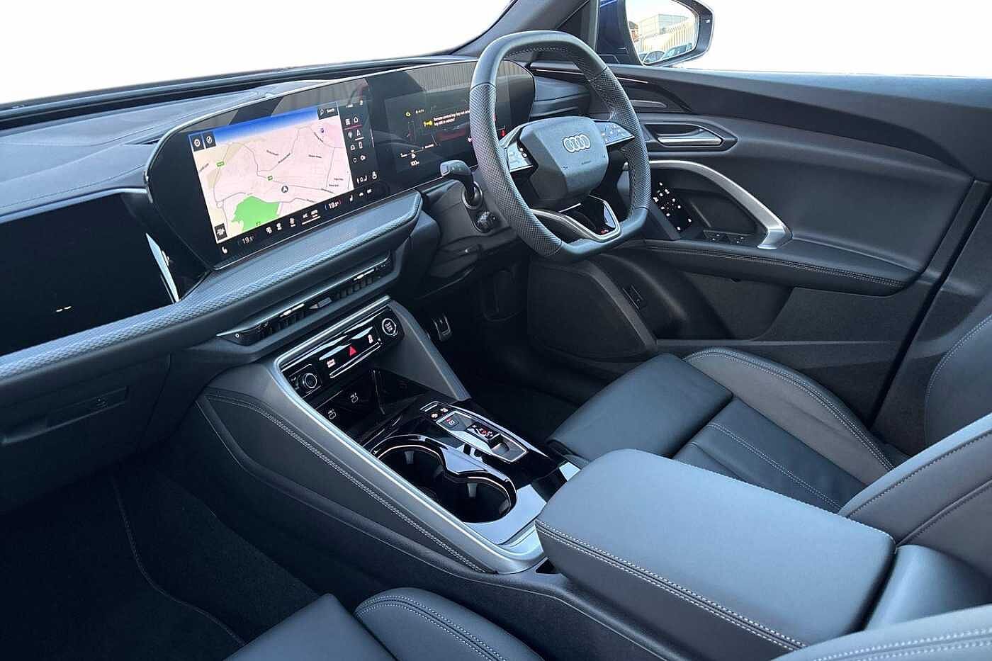 Used Audi Q5 2025 for sale - 77124641: Photo 2