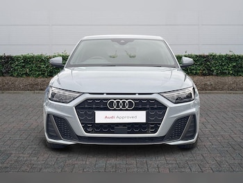 Used Audi A1 2023 for sale - 77725155: Photo