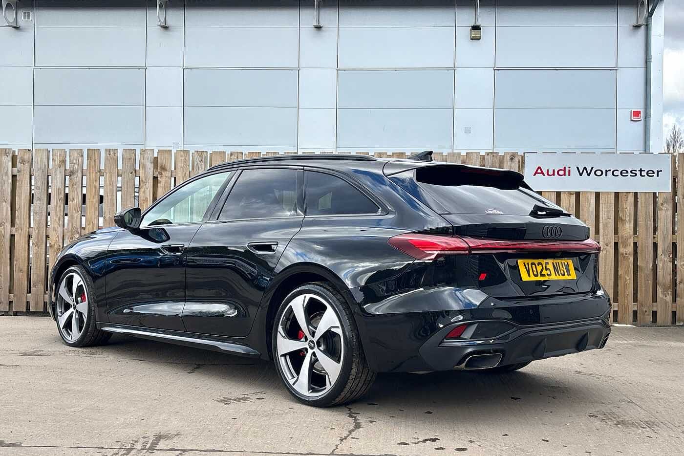 Used Audi A5 2025 for sale - 76111061: Photo 3
