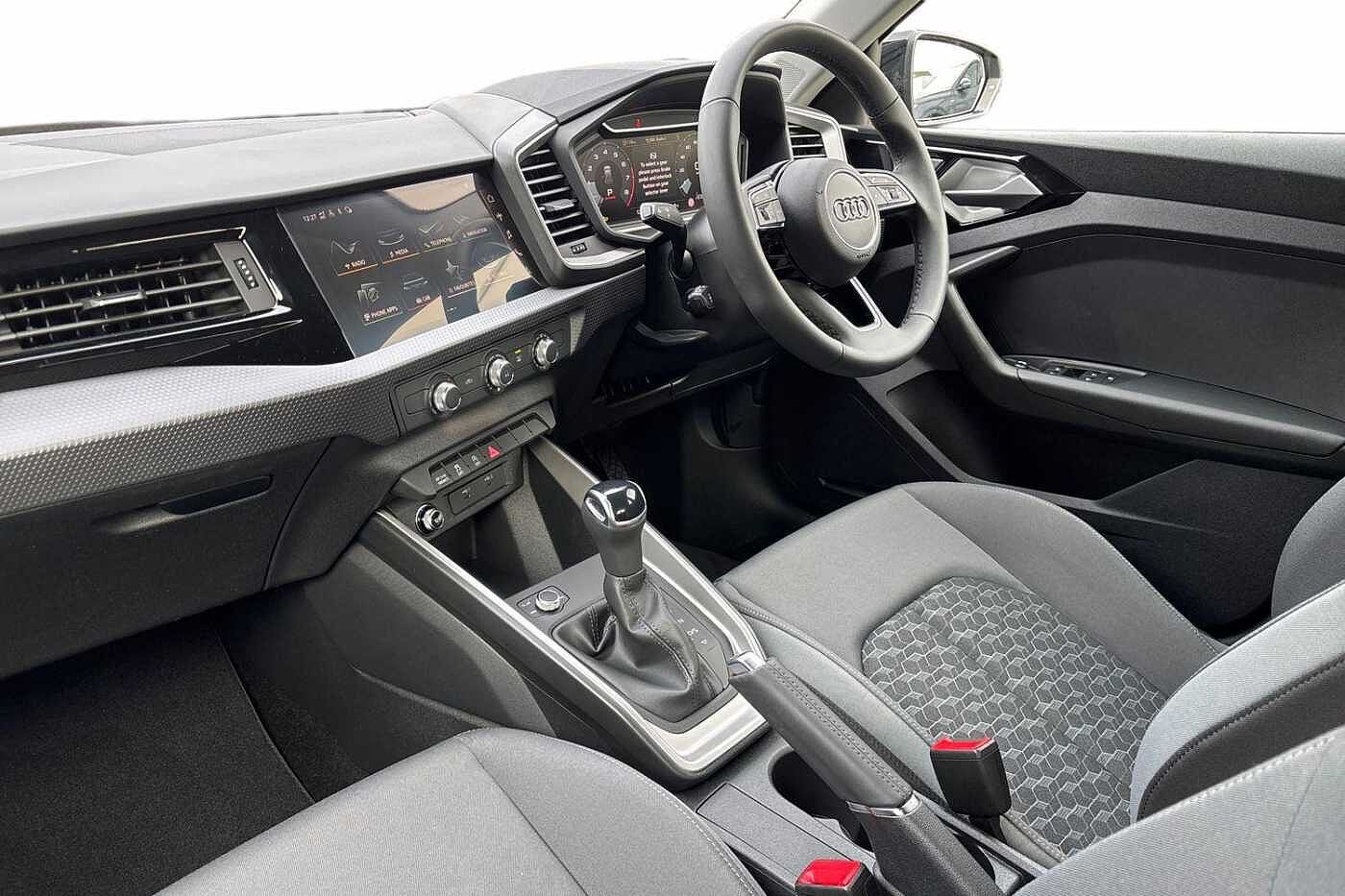 Used Audi A1 2025 for sale - 77176821: Photo 2