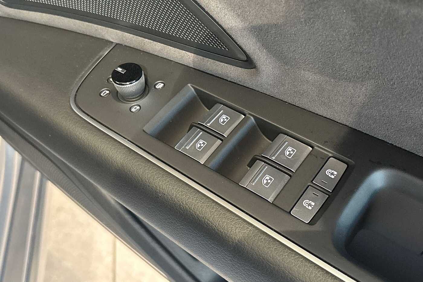 Used Audi A8 2025 for sale - 77177510: Photo 15