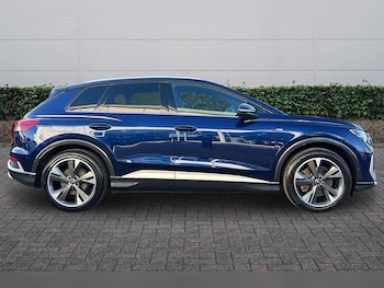 Used Audi Q4 e-tron 2022 for sale - 76609260: Photo