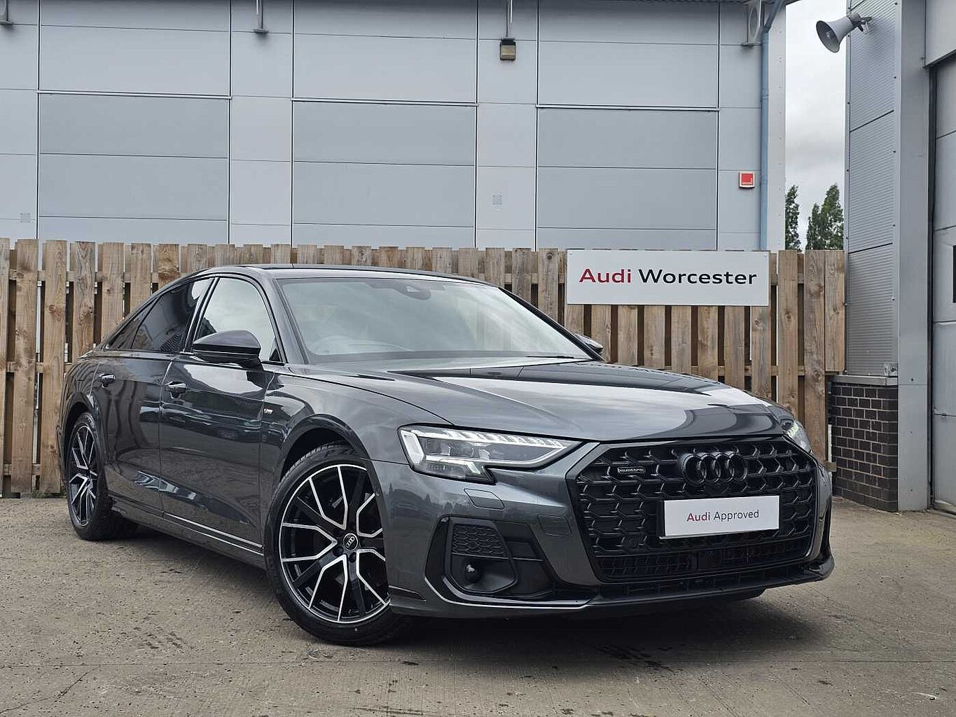 Used Audi A8 2025 for sale - 76111011: Photo 1