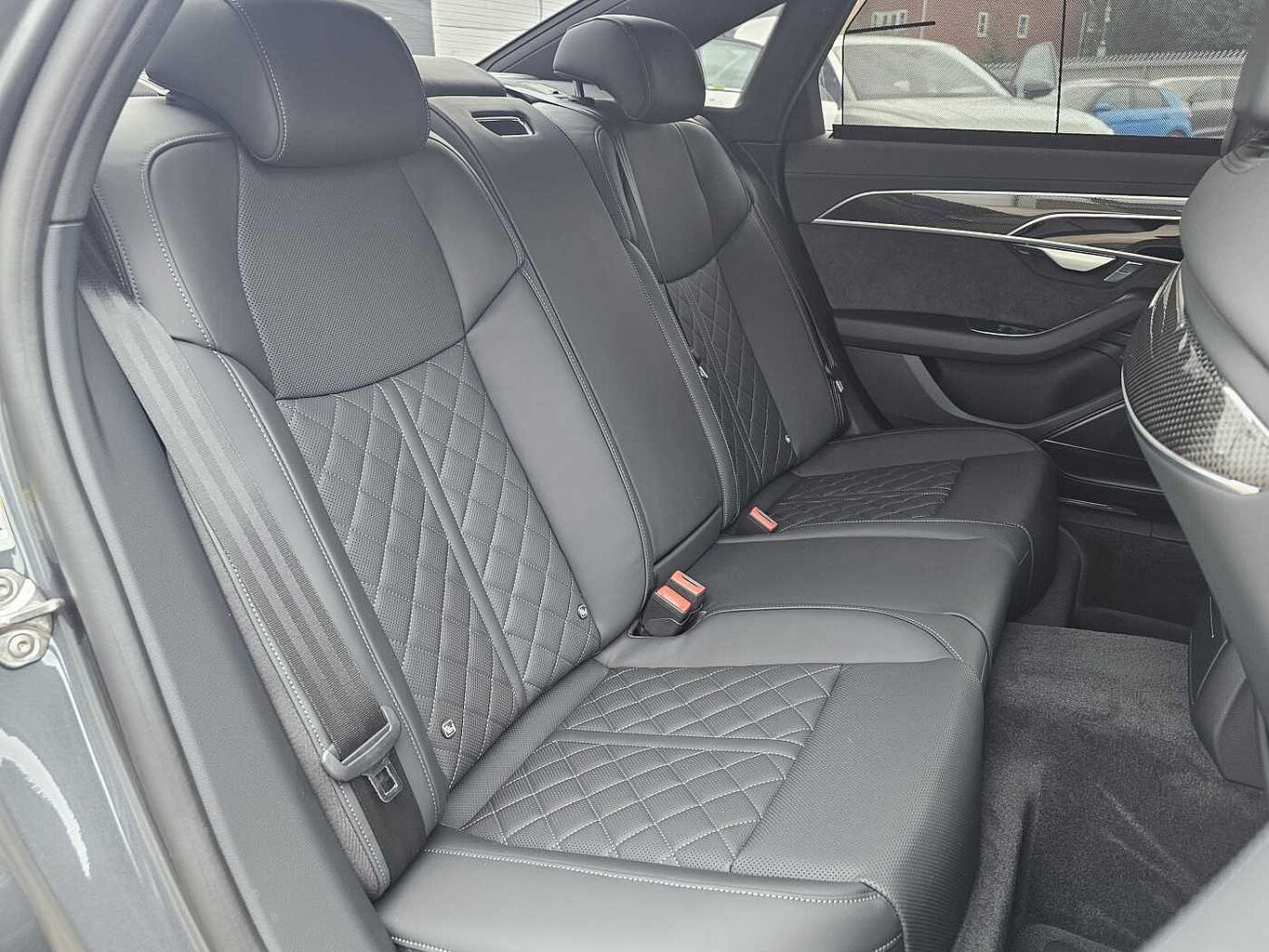 Used Audi A8 2025 for sale - 76111011: Photo 12