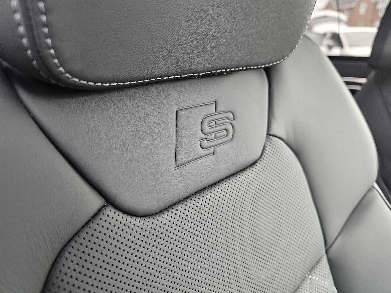 Used Audi A8 2025 for sale - 76111011: Photo 18