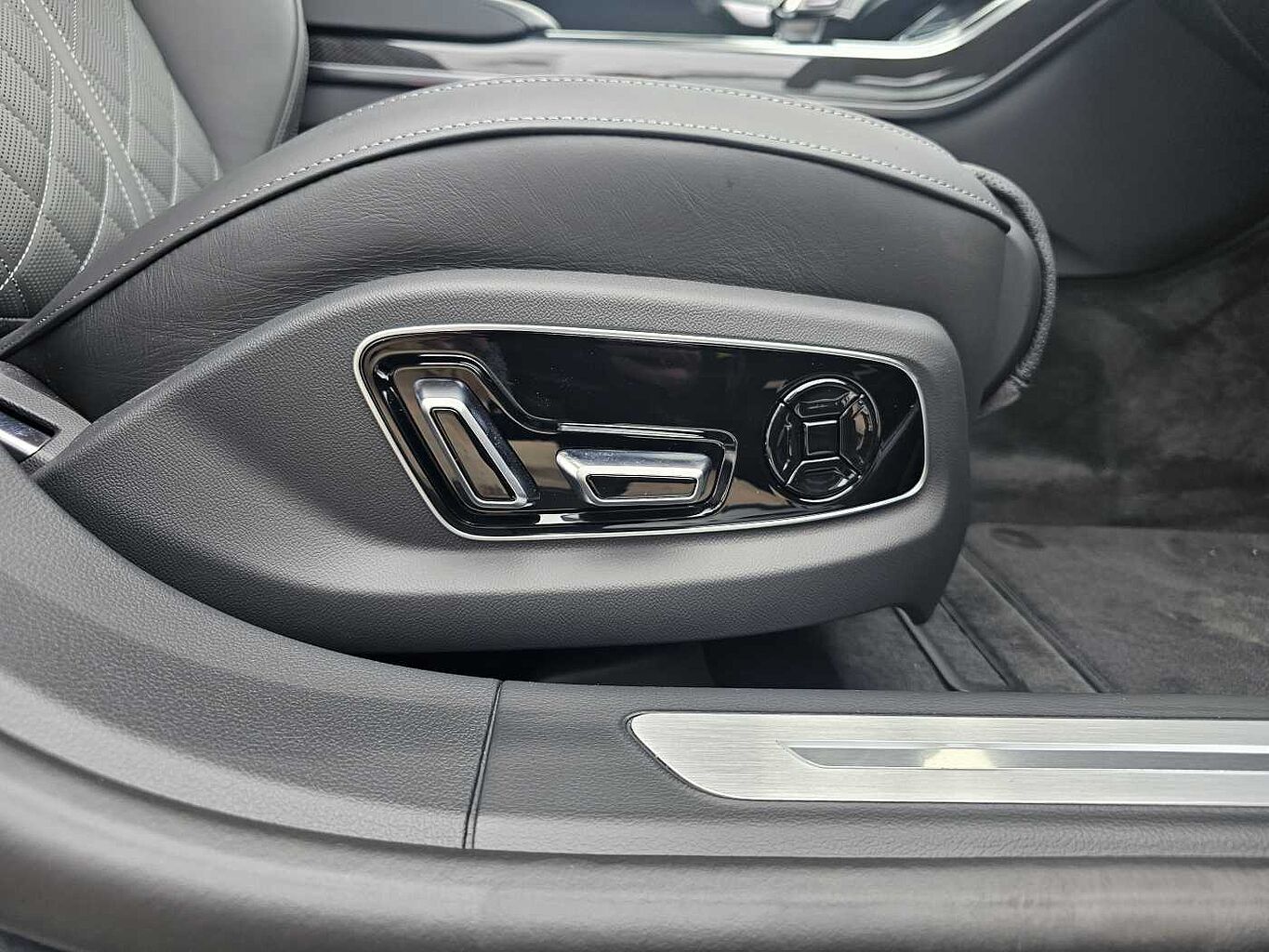 Used Audi A8 2025 for sale - 76111011: Photo 20
