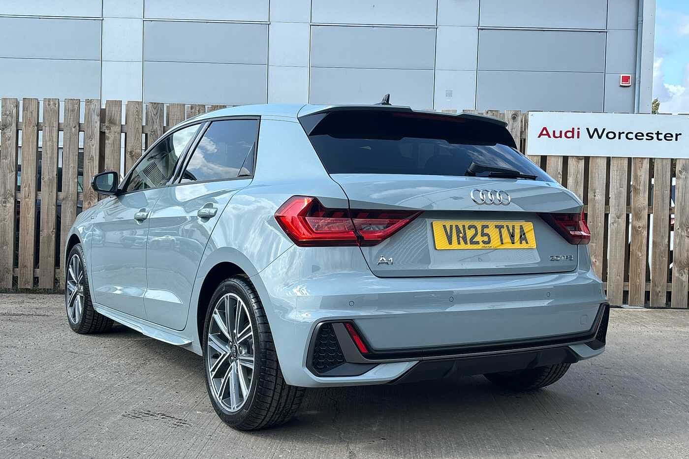 Used Audi A1 2025 for sale - 76110699: Photo 3