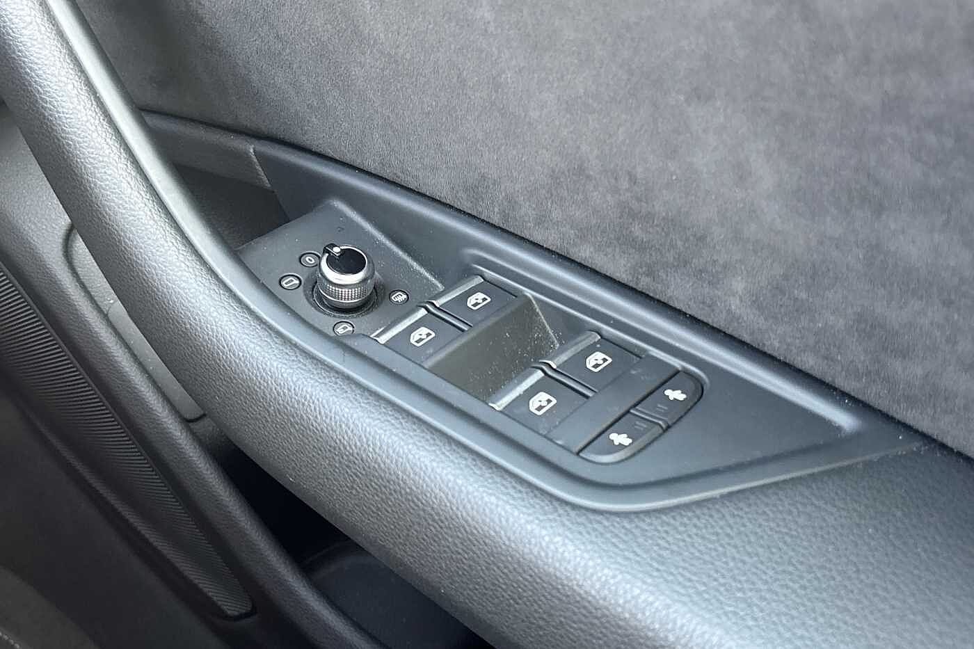Used Audi A4 2019 for sale - 76111128: Photo 28