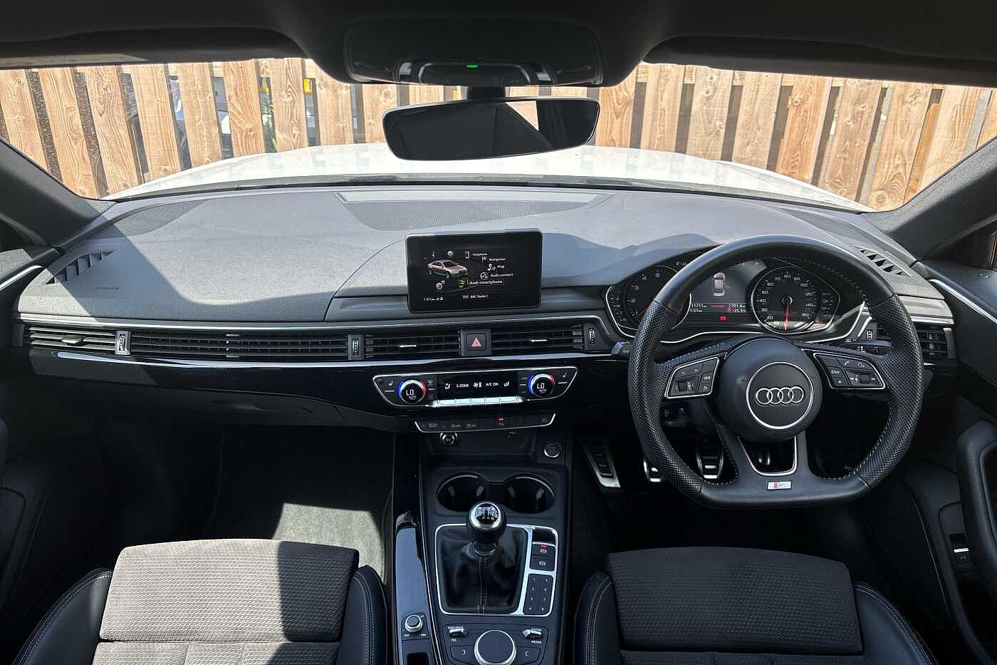 Used Audi A4 2019 for sale - 76111128: Photo 9