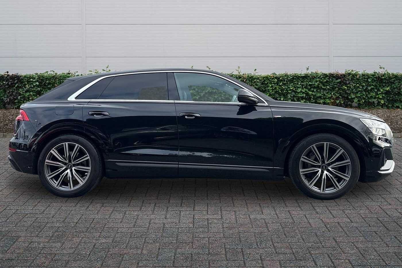 Used Audi Q8 2023 for sale - 77177433: Photo 4