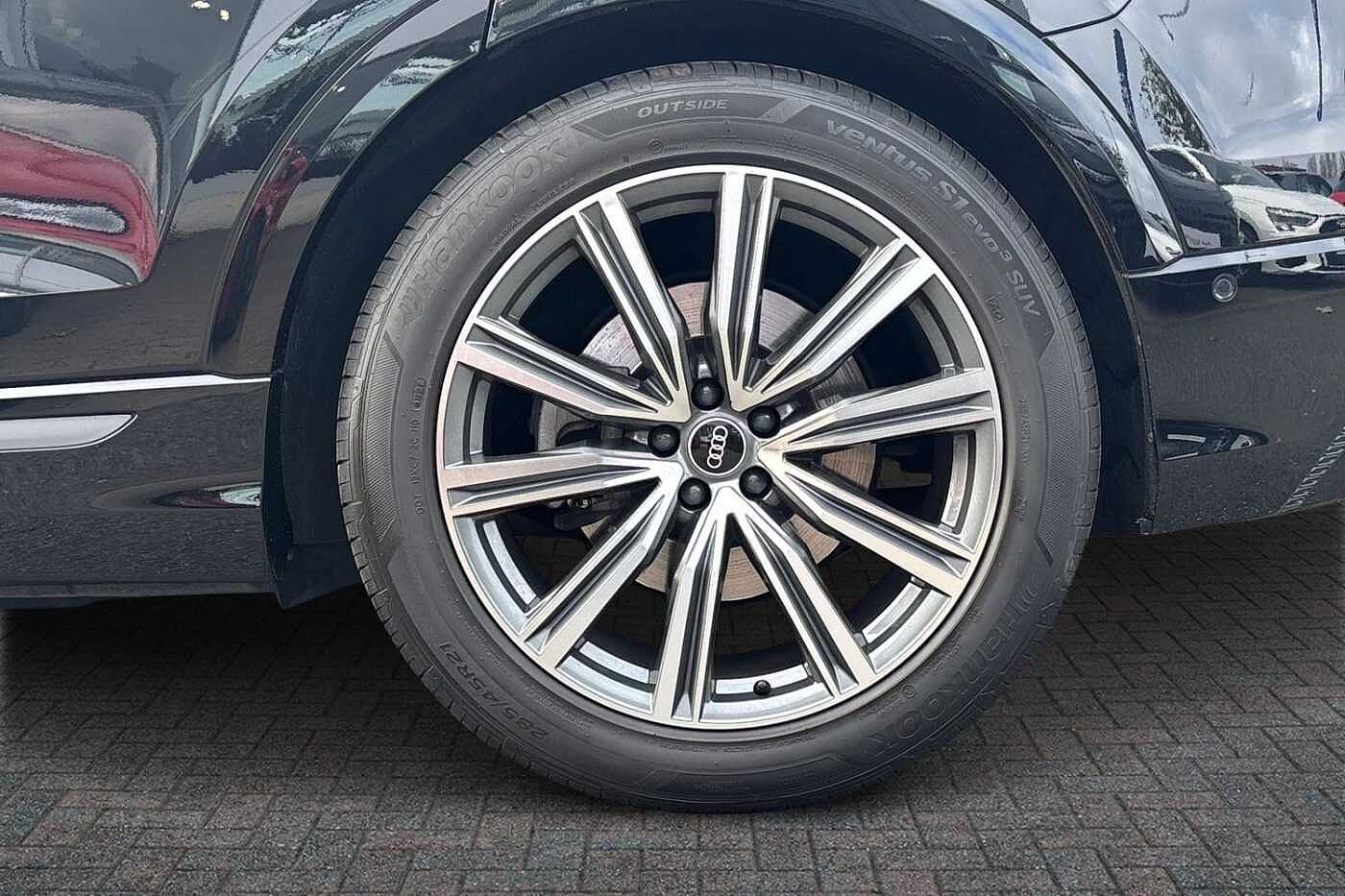 Used Audi Q8 2023 for sale - 77177433: Photo 5