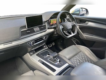 Used Audi Q5 2019 for sale - 78855976: Photo