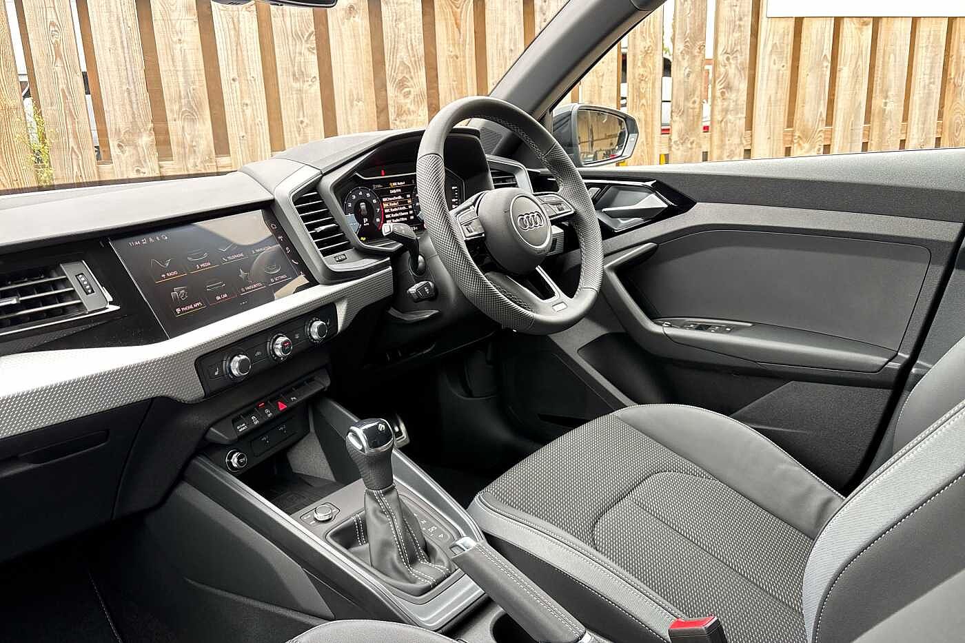 Used Audi A1 2025 for sale - 76202358: Photo 2