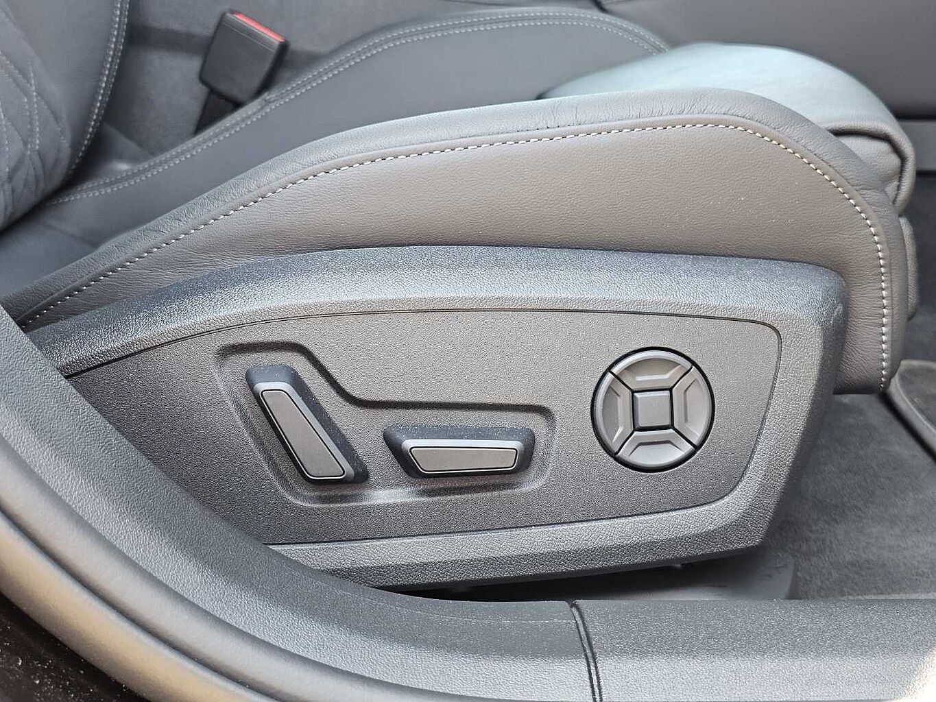 Used Audi A6 2025 for sale - 77177353: Photo 33