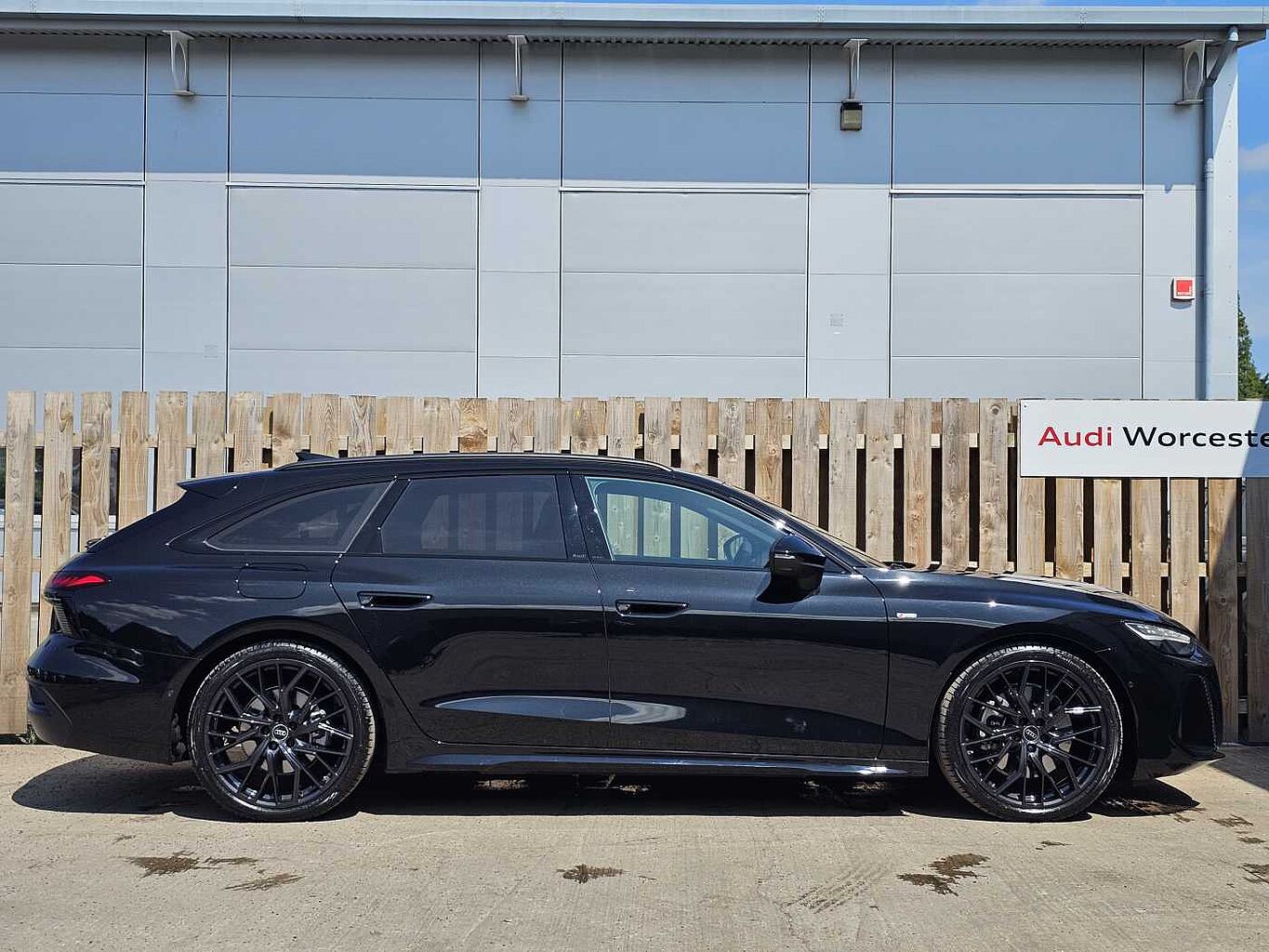 Used Audi A6 2025 for sale - 77177353: Photo 4