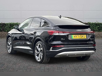 Used Audi Q4 e-tron 2021 for sale - 77725149: Photo