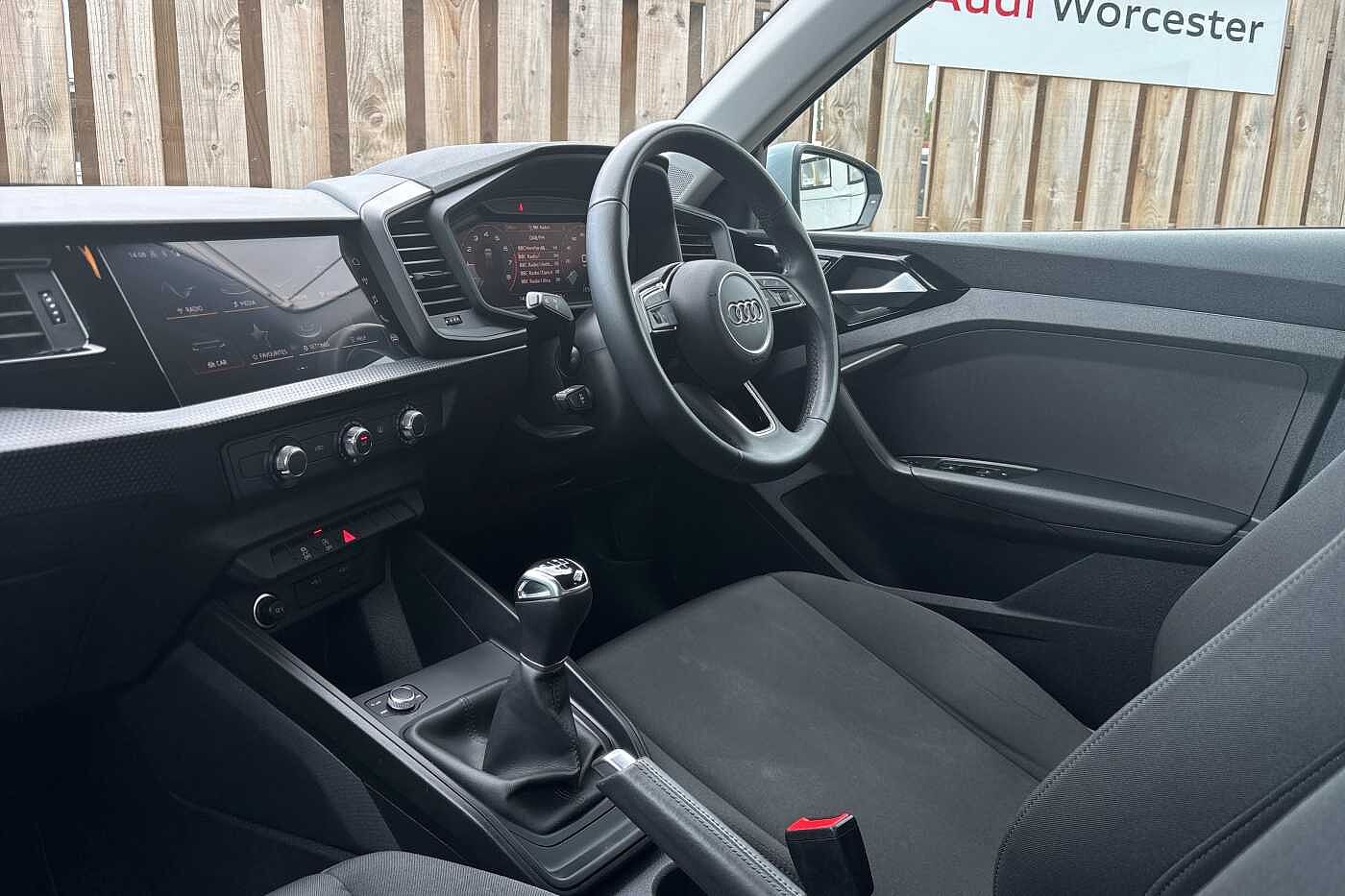 Used Audi A1 2022 for sale - 76111044: Photo 2