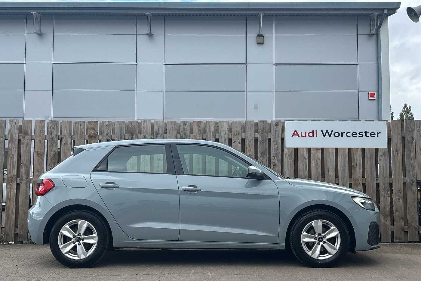 Used Audi A1 2022 for sale - 76111044: Photo 4