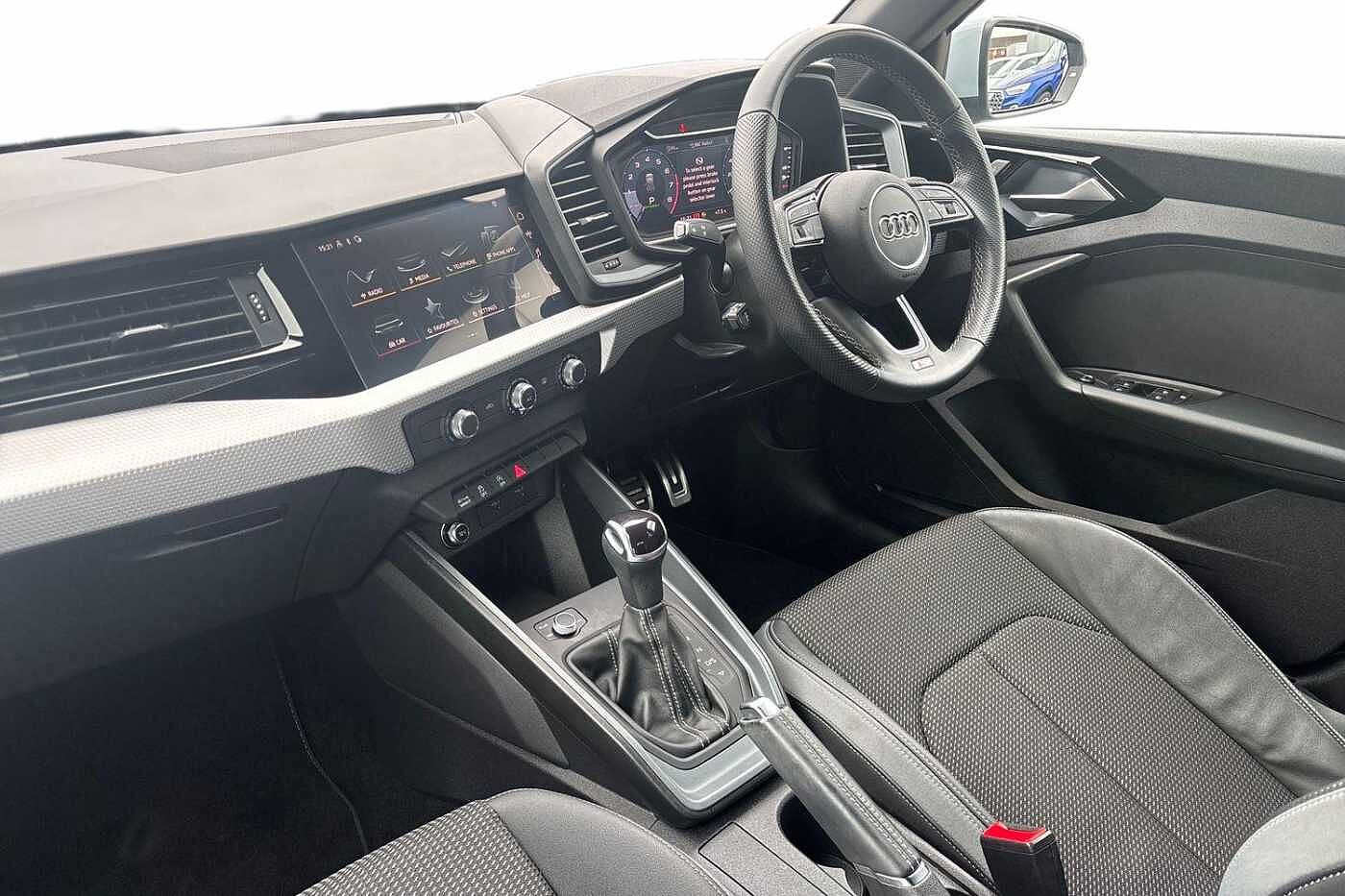 Used Audi A1 2023 for sale - 78021760: Photo 2