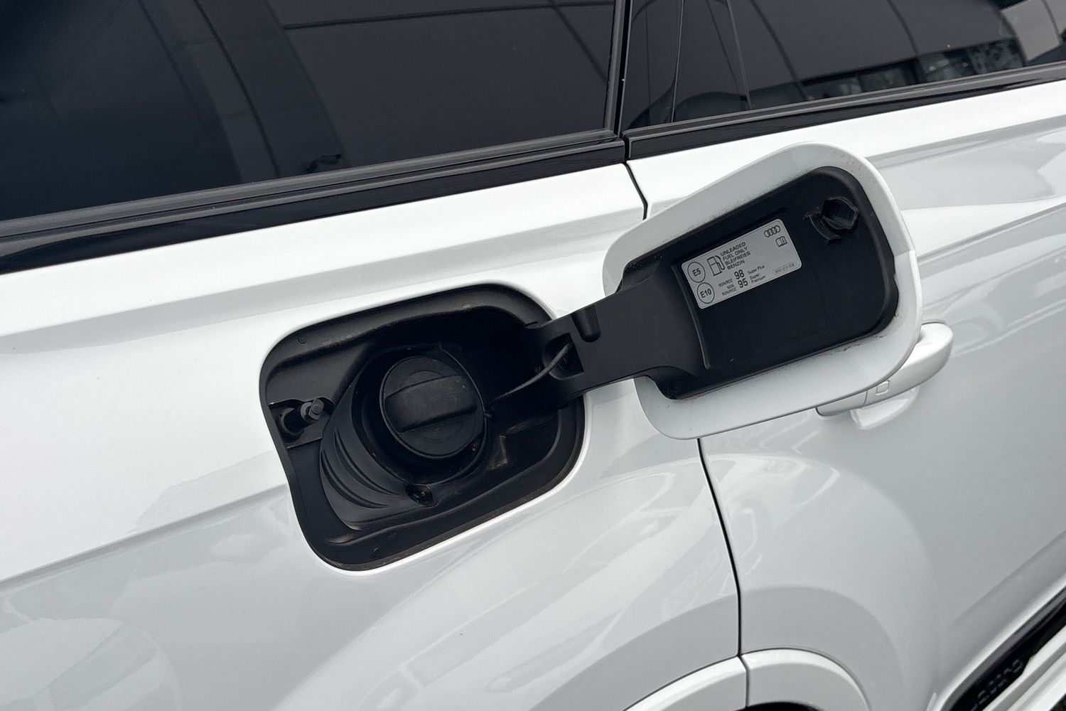 Used Audi Q7 2023 for sale - 76937345: Photo 17