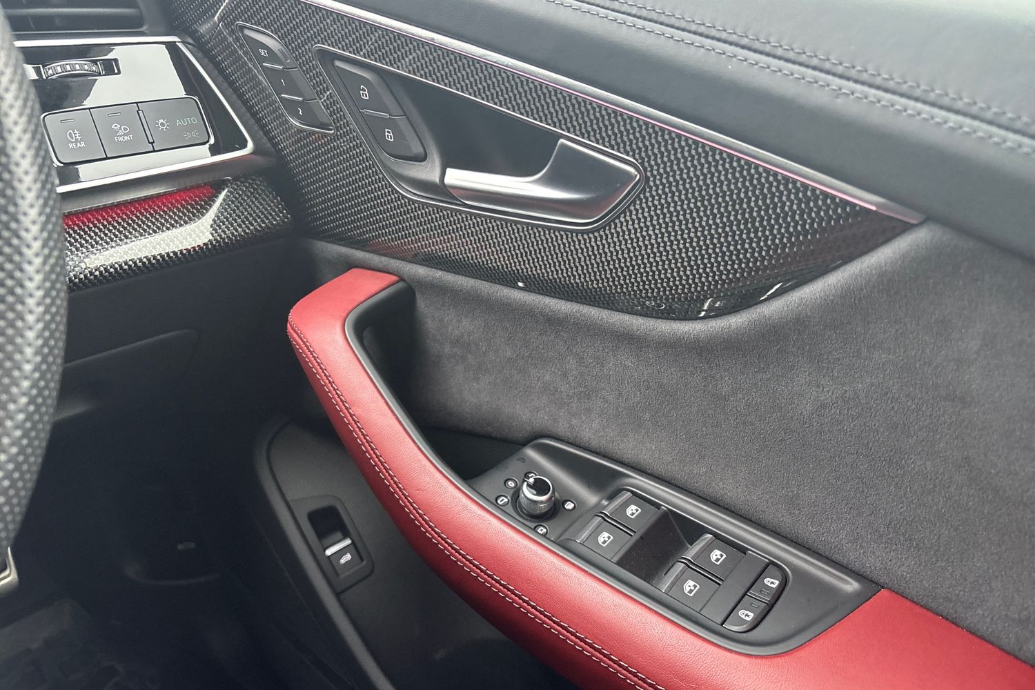 Used Audi Q7 2023 for sale - 76937345: Photo 22