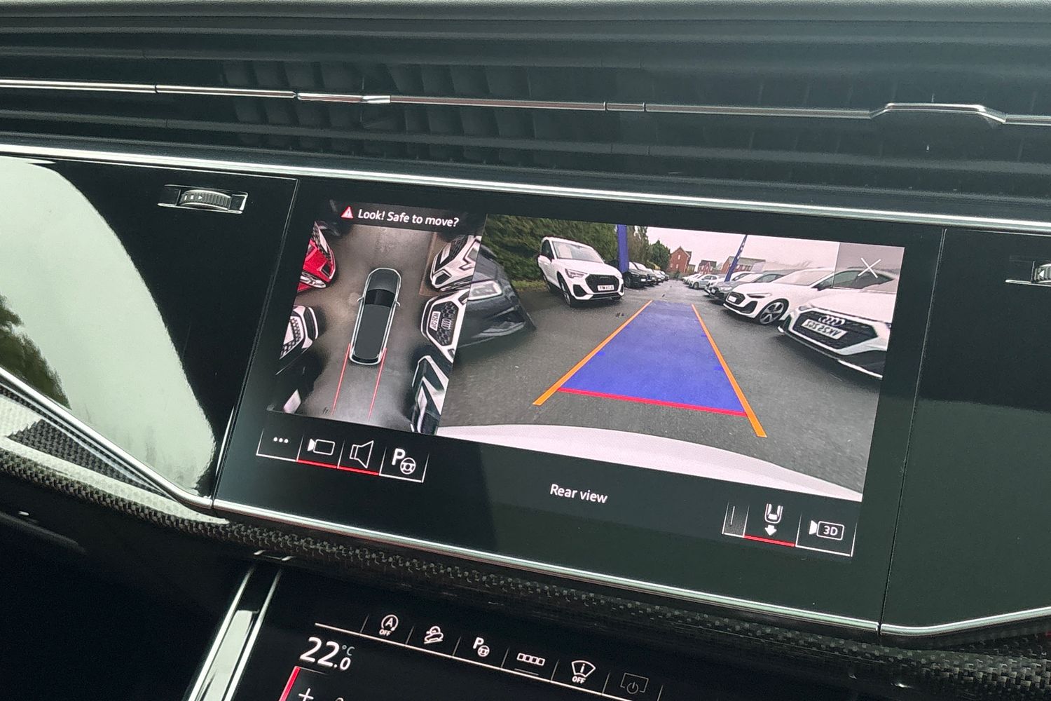 Used Audi Q7 2023 for sale - 76937345: Photo 32