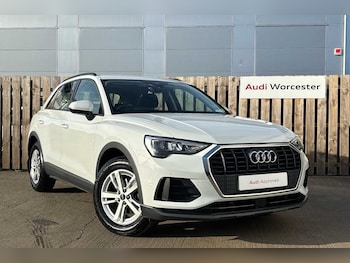 Audi - Q3