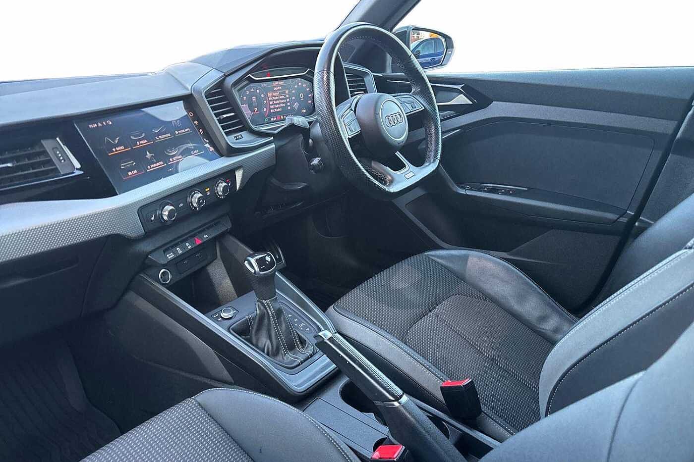 Used Audi A1 2023 for sale - 77177605: Photo 2