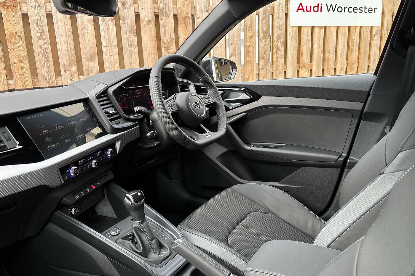 Used Audi A1 2025 for sale - 76110941: Photo 2