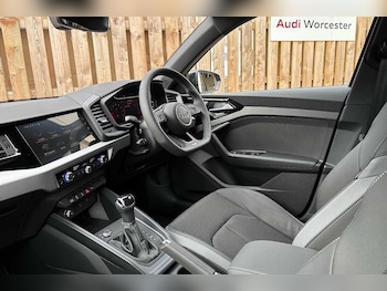 Used Audi A1 2025 for sale - 76110941: Photo 2