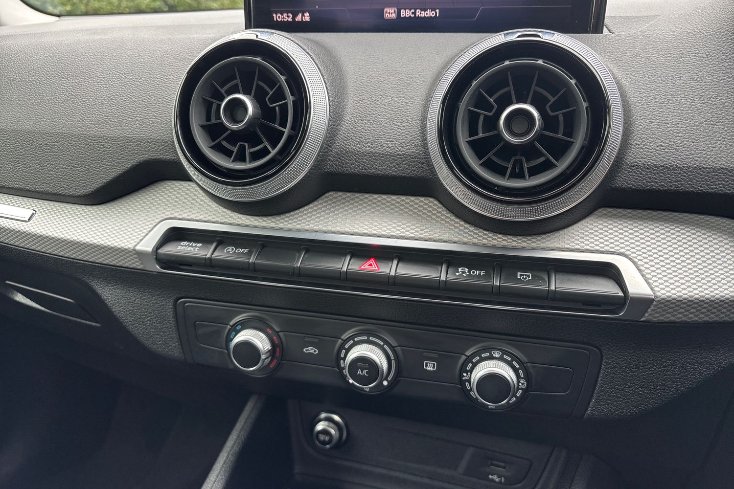 Used Audi Q2 2023 for sale - 77739498: Photo 25